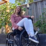 Madelene in haar rolstoel